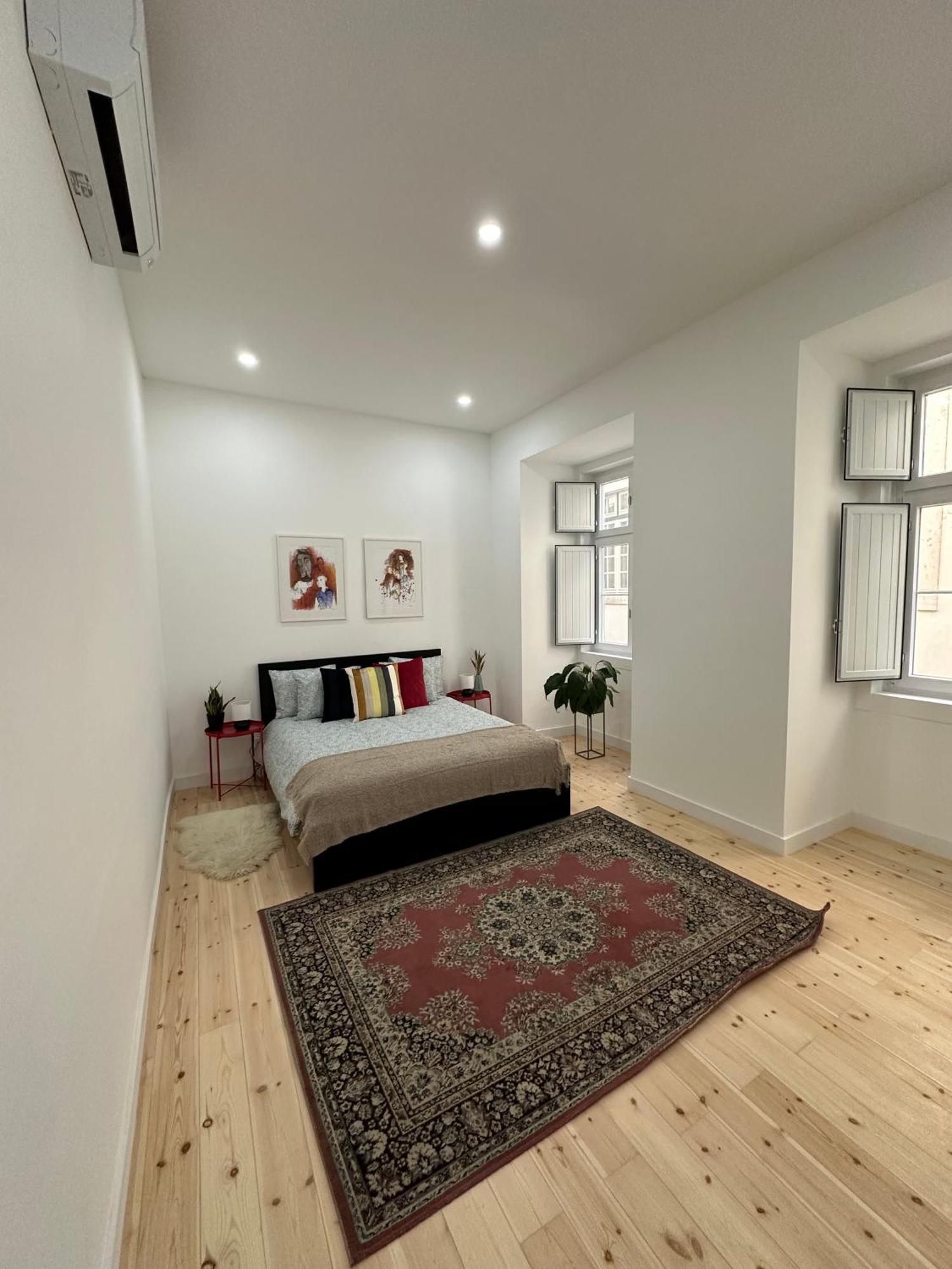 Modern Bedroom In Lisabona Exterior foto